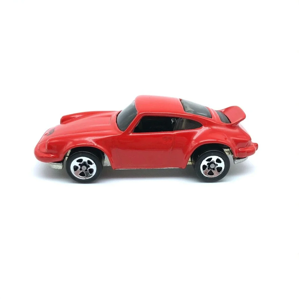 Hot‎ Wheels Porsche 911 Sports Car Red 5 Spoke Wheels Die Cast 1/64 Scale Loose